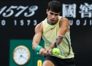 开云平台-澳大利亚网球队力克西班牙网球队，阿尔卡拉斯绝境逆转的简单介绍