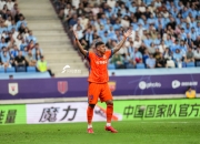 开云体育直播-青岛中能前场积极，勇夺对手失误机会反击得分的简单介绍