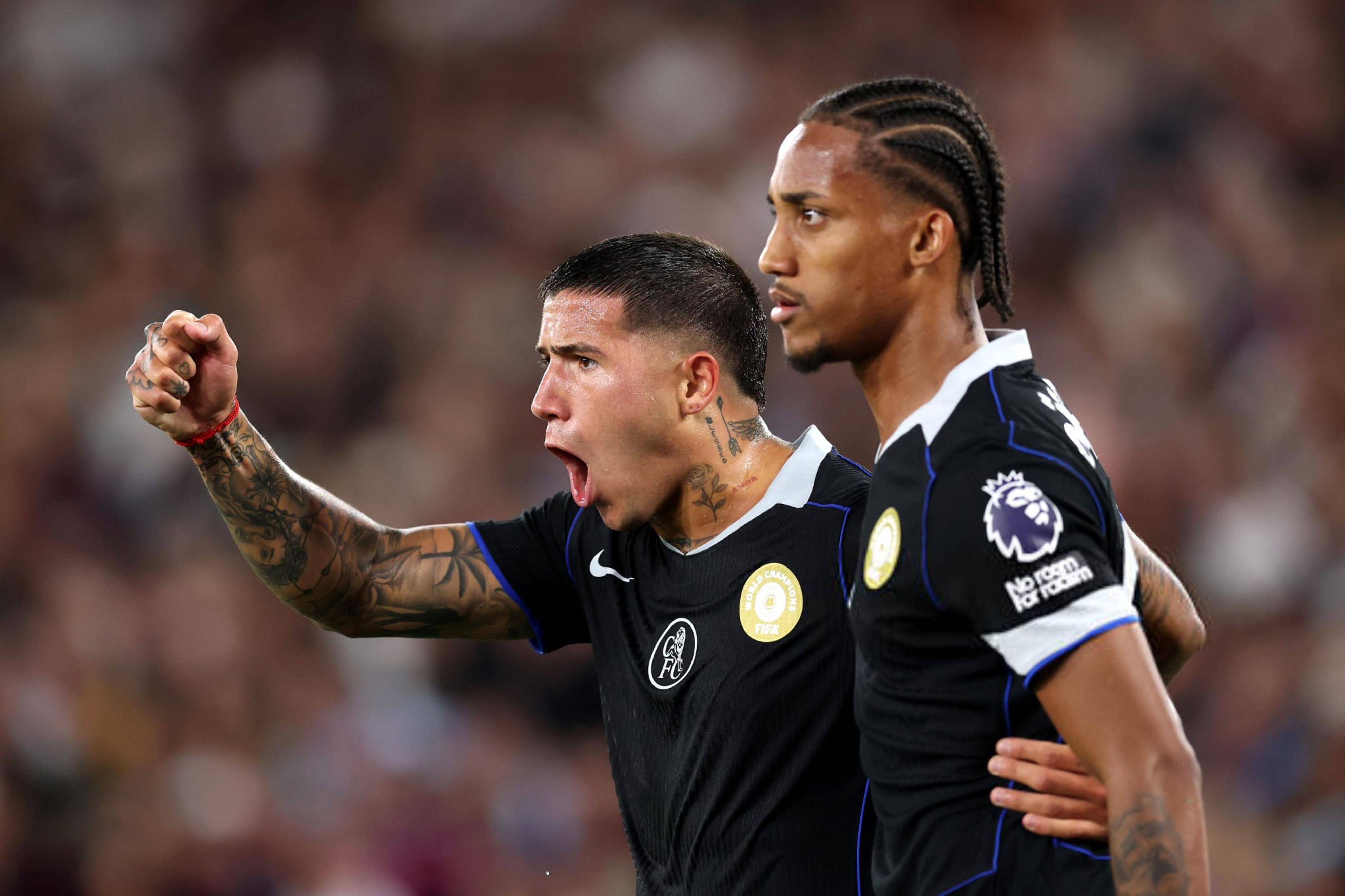 瑞典血洗切尔西,格纳布里一己之力扛起全队的简单介绍 瑞典血洗切尔西,格纳布里一己之力扛起全队的简单介绍