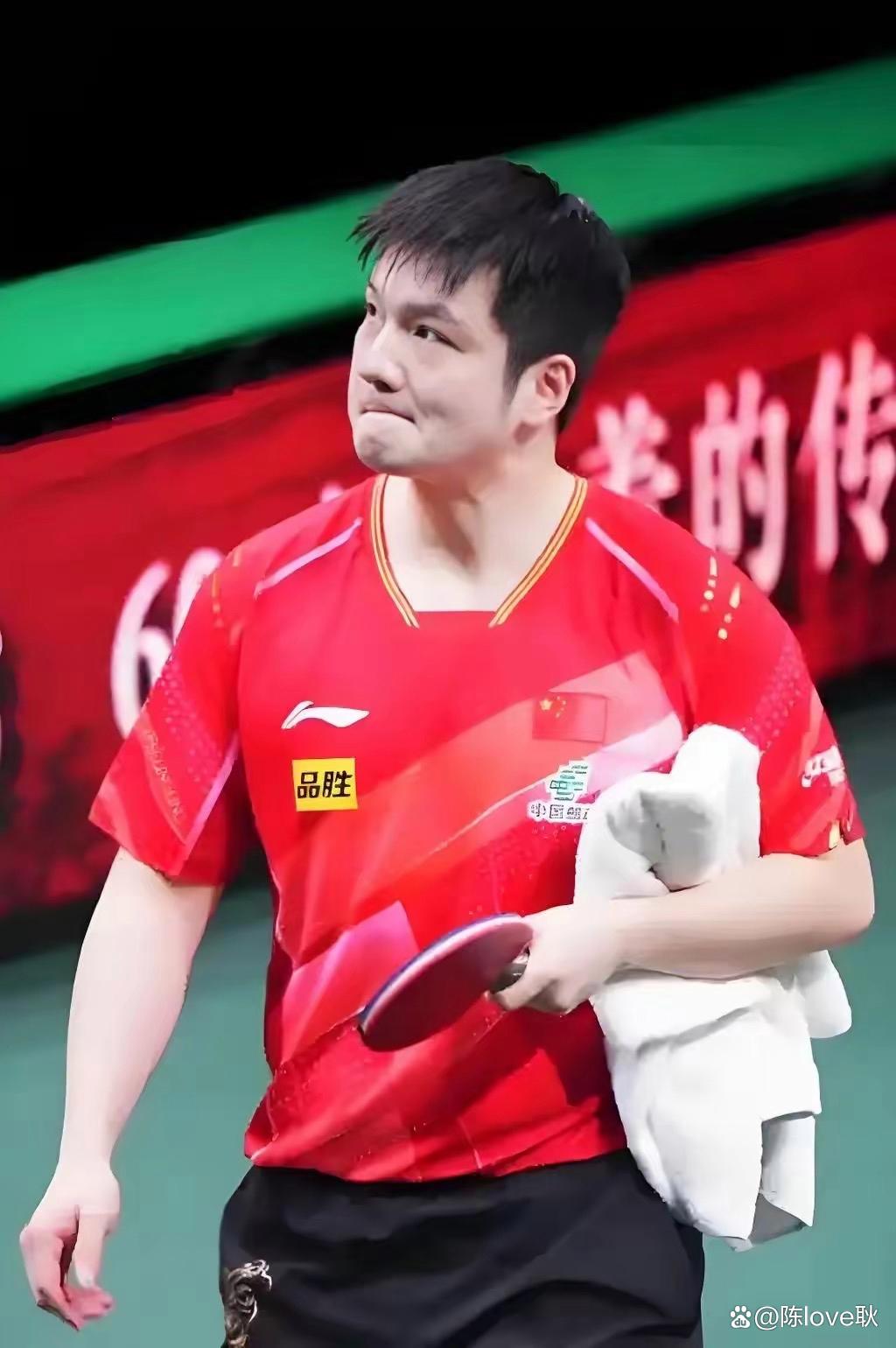 瑞典乒乓球队强势德国乒乓球队,樊振东三分雨点燃全场 瑞典乒乓球队强势德国乒乓球队,樊振东三分雨点燃全场