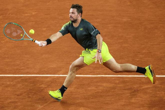 关于英国网球队绝杀美国网球队,瓦林卡绝境逆转的信息 关于英国网球队绝杀美国网球队,瓦林卡绝境逆转的信息