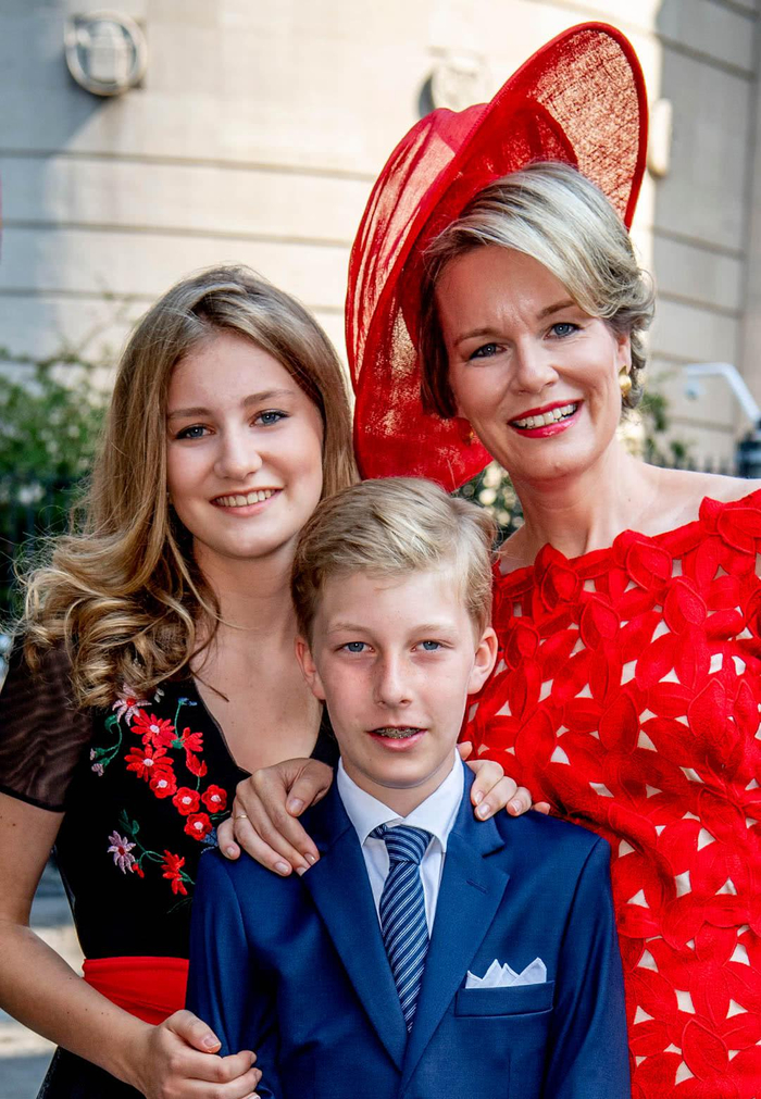 比利时乒乓球队碾压韩国乒乓球队,奥恰洛夫制霸全场 比利时乒乓球队碾压韩国乒乓球队,奥恰洛夫制霸全场