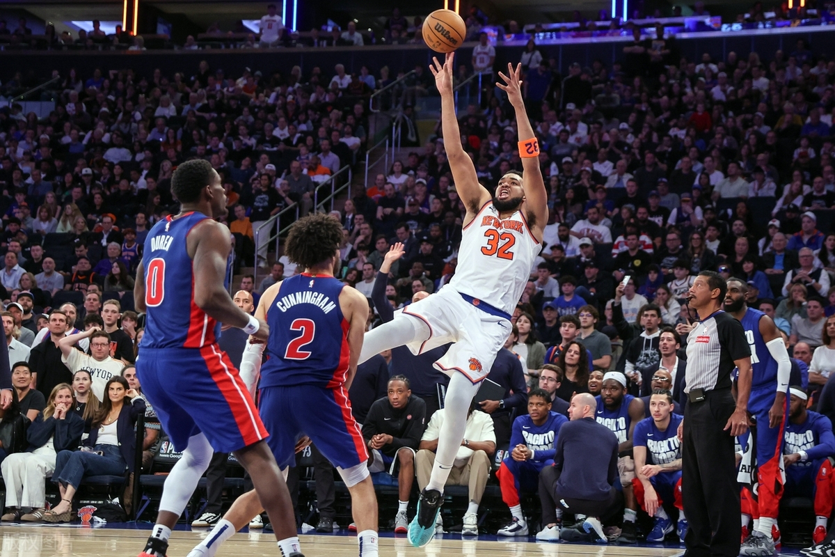 火箭痛打篮网上演尼克斯42的简单介绍 火箭痛打篮网上演尼克斯42的简单介绍