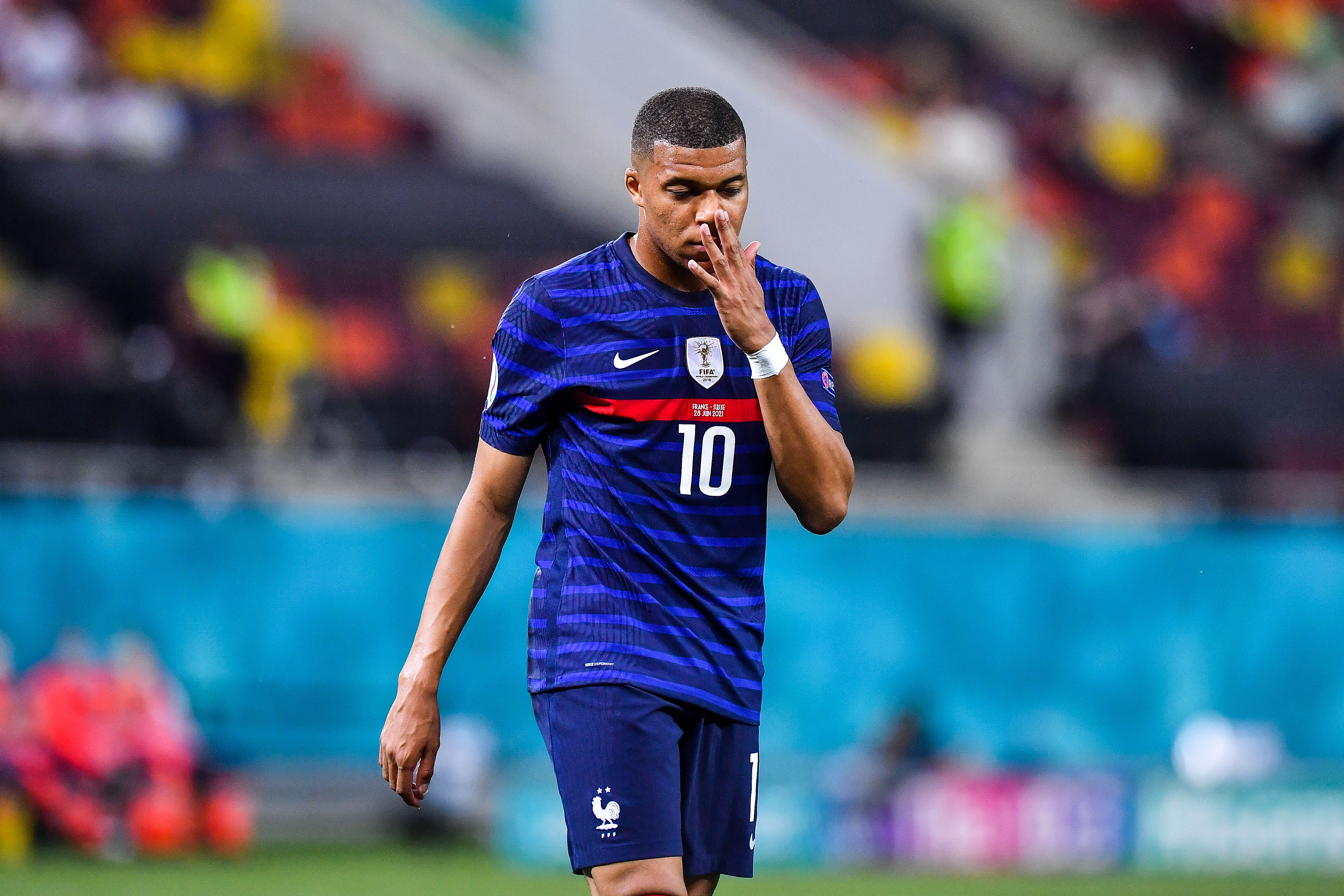 巴哈马队凭借点球晋级十六强 巴哈马队凭借点球晋级十六强